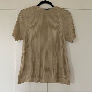 Vintage beige shirt sleeve knit top